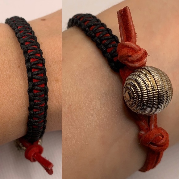 Red Black Macrame Bracelet Round Button Handmade - Picture 8 of 8